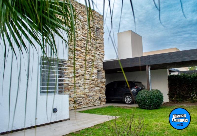 Casas - Funes - Venta