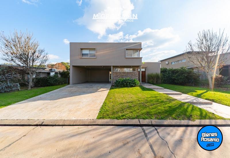 Casas - Rosario -  Alquiler