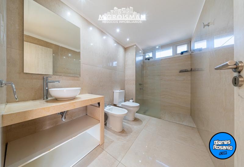 Casas - Rosario -  Alquiler