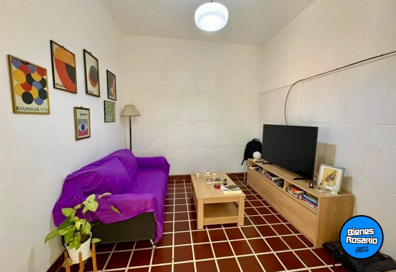Departamentos de pasillo - Rosario - Venta
