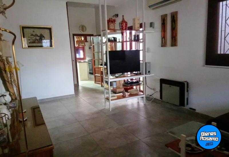 Casas - Rosario -  Alquiler
