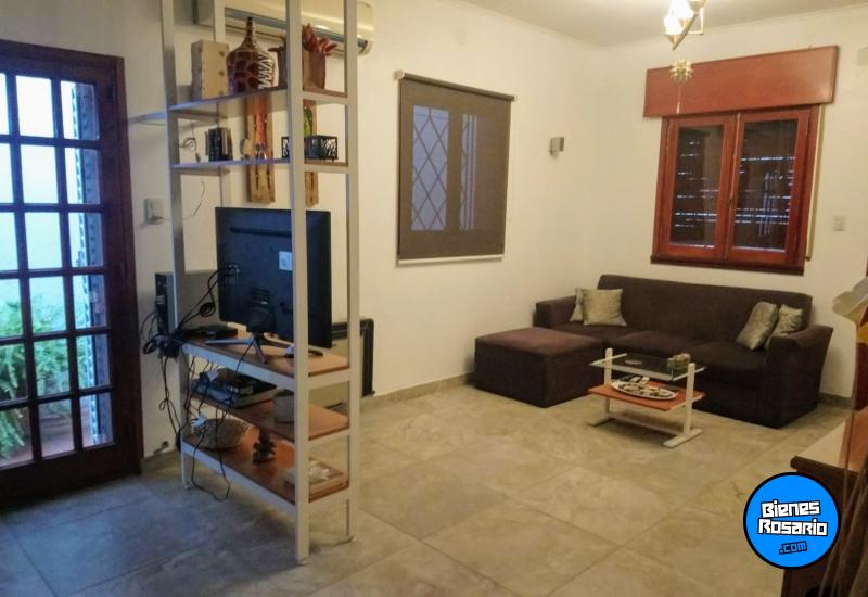 Casas - Rosario -  Alquiler