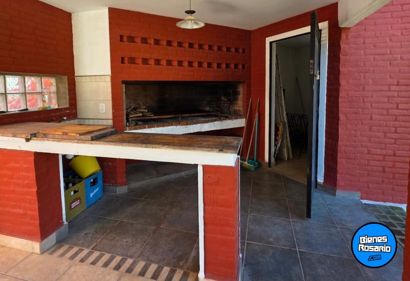 Casas - Funes - Venta