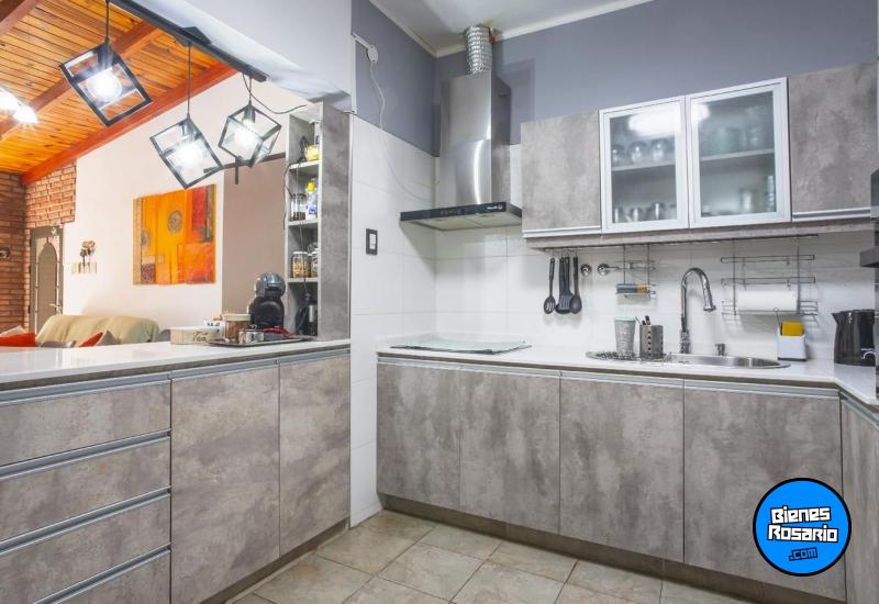 Casas - Capitan Bermudez - Venta