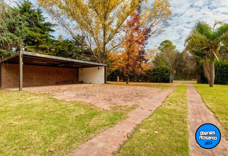 Casas - Funes - Venta