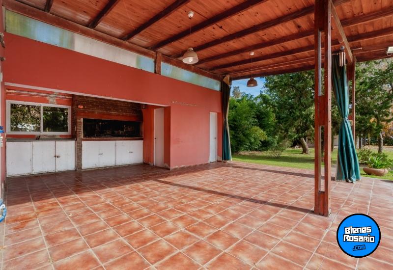 Casas - Funes - Venta