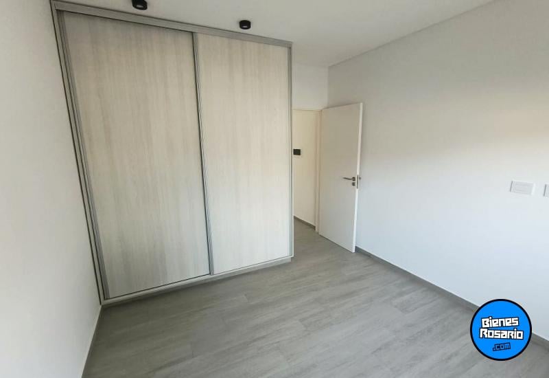 Casas - Funes - Venta