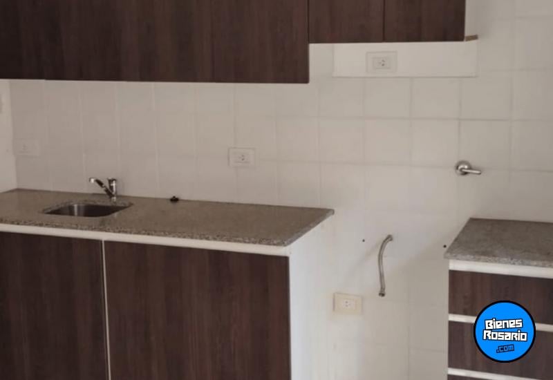 Departamentos de pasillo - Rosario - Venta