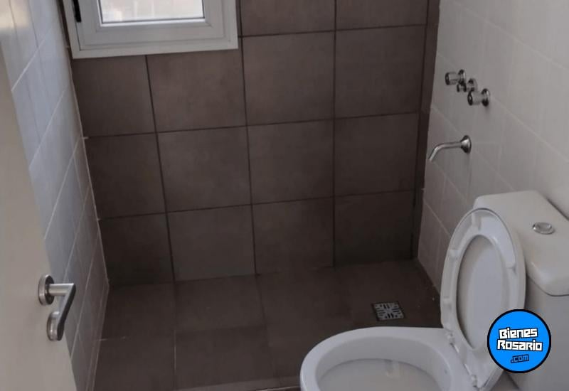 Departamentos de pasillo - Rosario - Venta