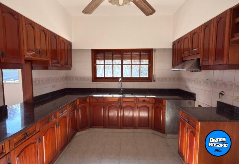 Casas - Funes - Venta