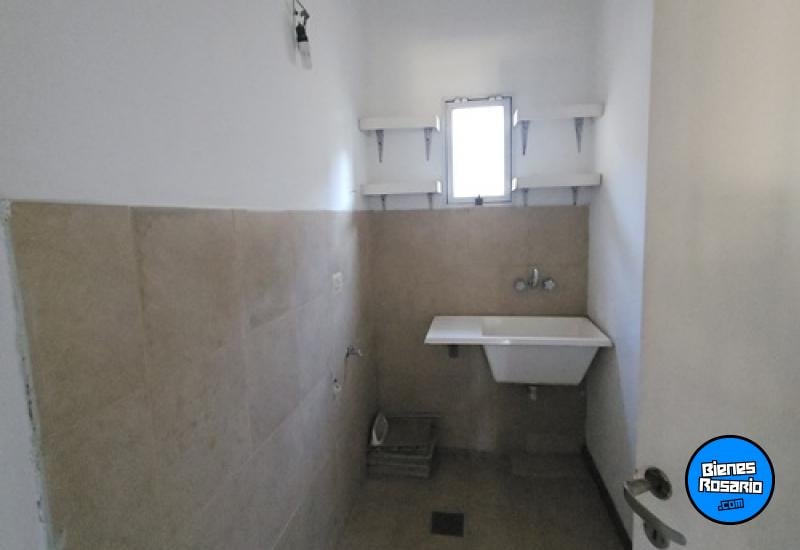 Departamentos de pasillo - Rosario - Venta