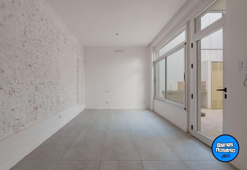 Departamentos de pasillo - Rosario - Venta