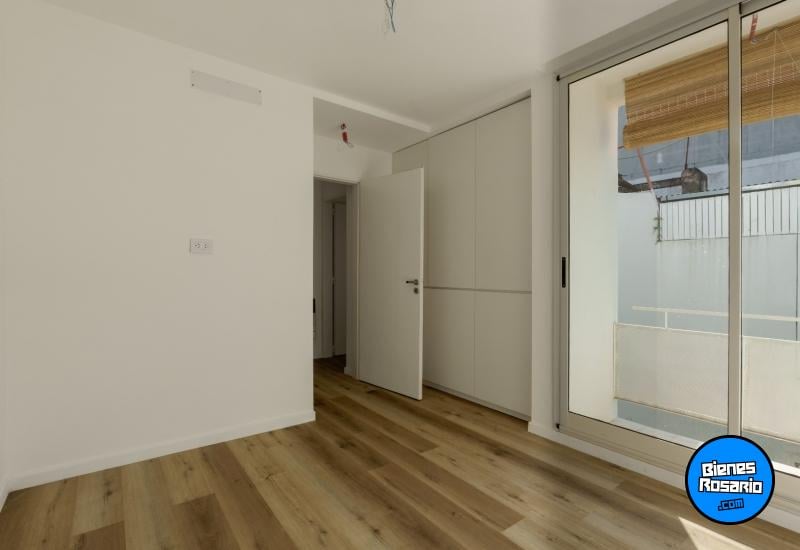 Departamentos de pasillo - Rosario - Venta