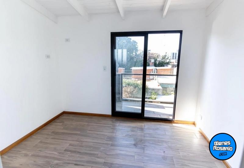 Departamentos de pasillo - Rosario - Venta