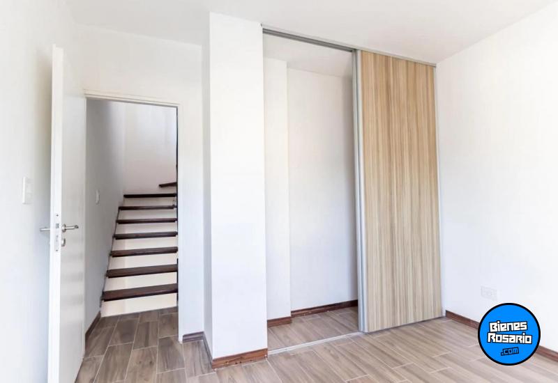 Departamentos de pasillo - Rosario - Venta