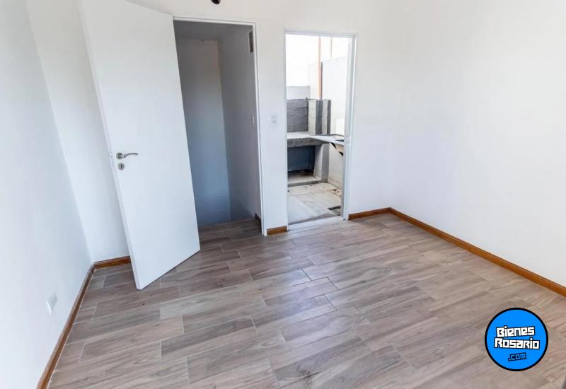 Departamentos de pasillo - Rosario - Venta