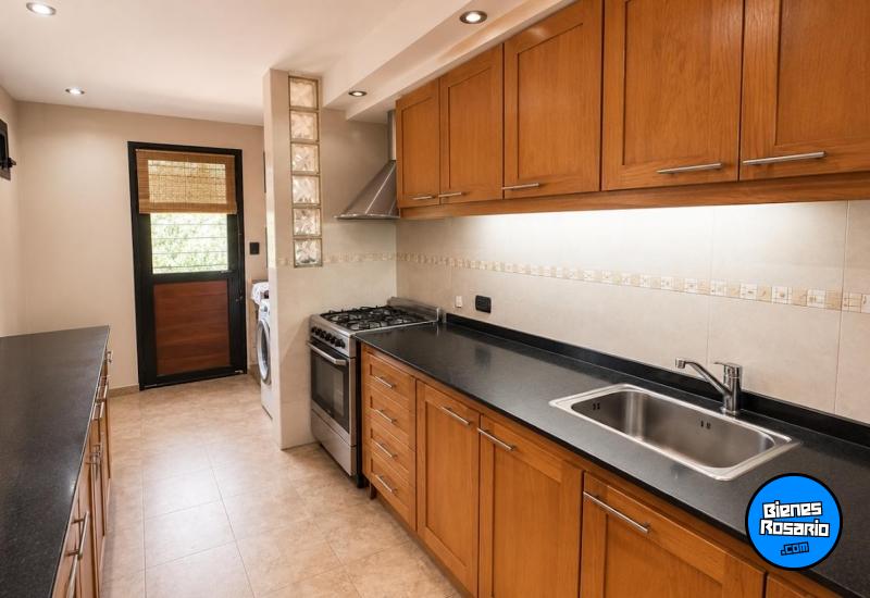 Casas - Funes - Venta