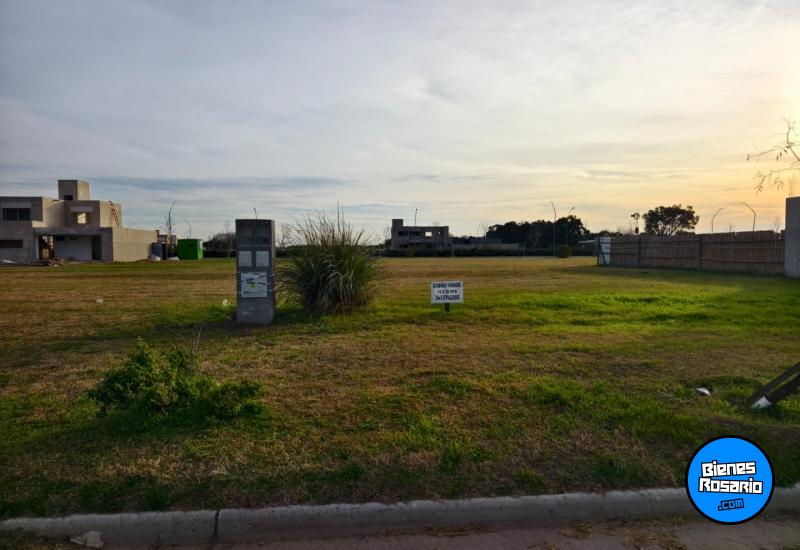 Terrenos - Pueblo Esther - Venta