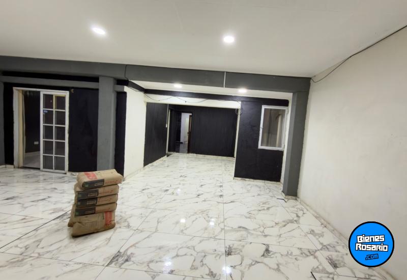 Casas - Rosario -  Alquiler