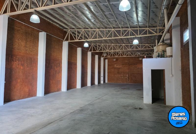 Galpones / Dep�sitos - Villa Gobernador Galvez -  Alquiler