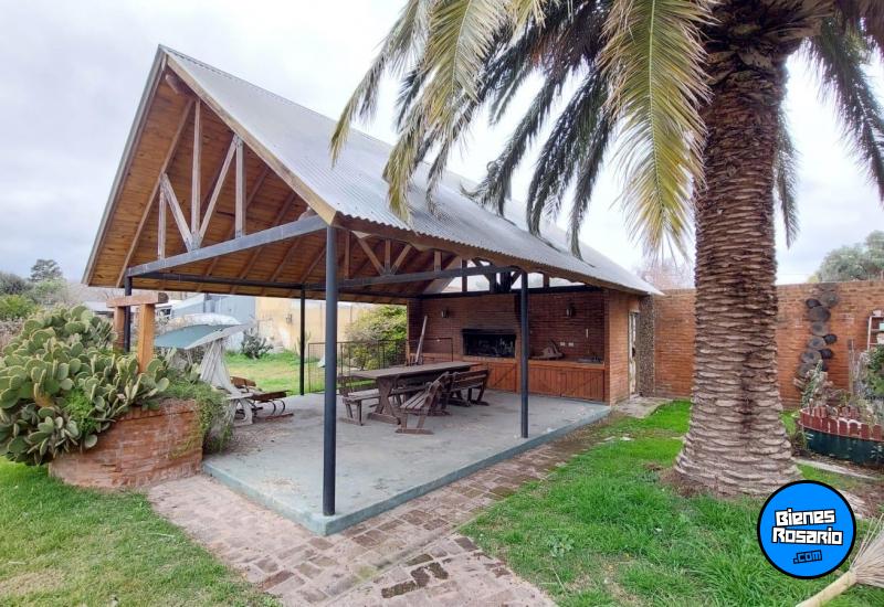 Casas - Funes - Venta
