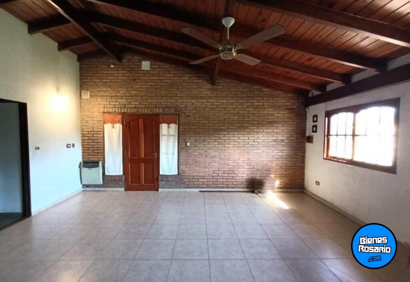 Casas - Rosario -  Alquiler