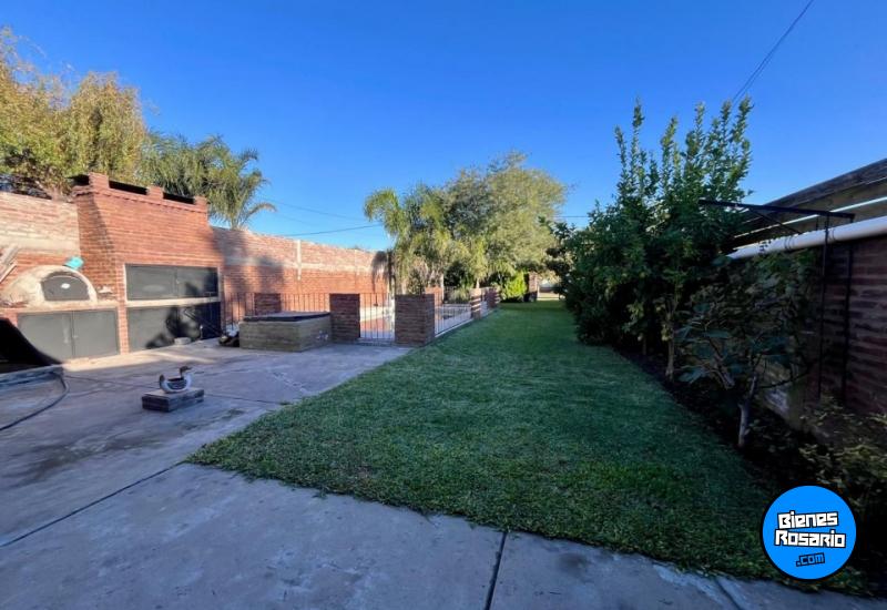 Casas - Alvarez - Venta