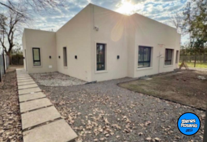 Casas - Funes - Venta