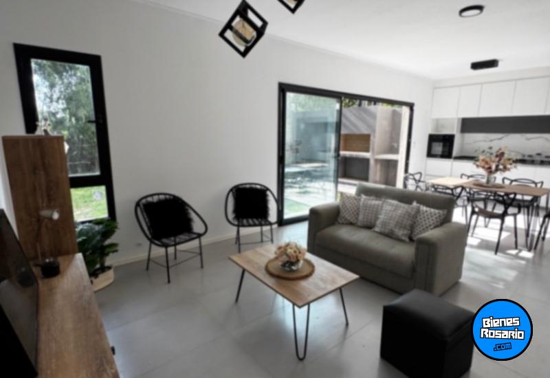 Casas - Funes - Venta