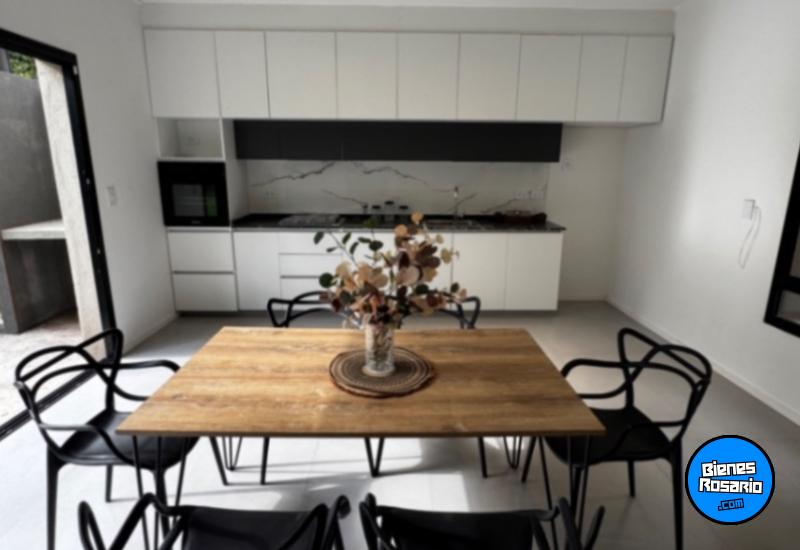 Casas - Funes - Venta