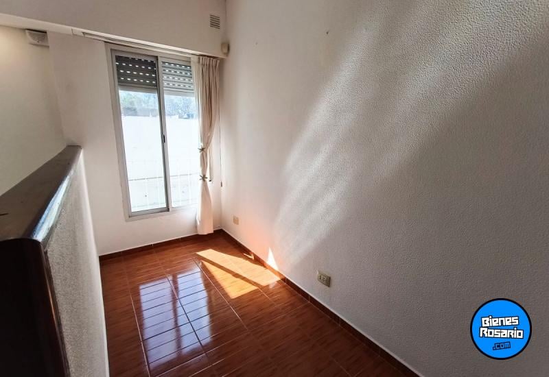 Departamentos de pasillo - Rosario - Venta
