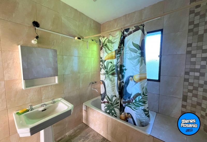 Casas - Funes - Venta