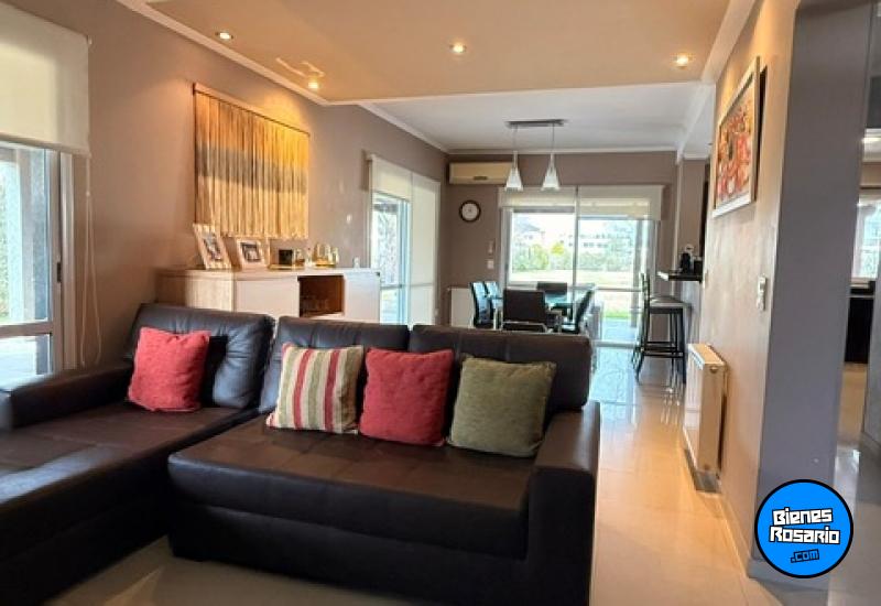 Casas - Roldan - Venta