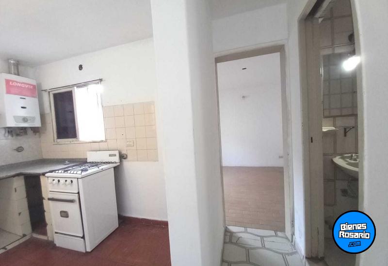 Departamentos de pasillo - Rosario - Venta