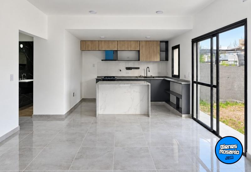 Casas - Roldan - Venta