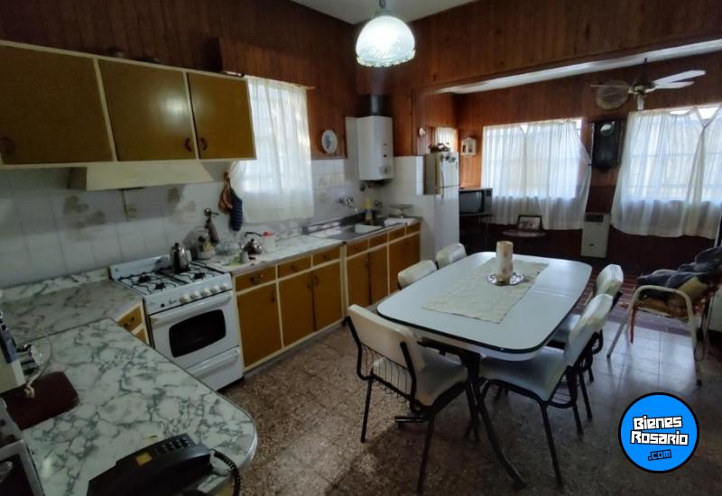 Casas - Capitan Bermudez - Venta
