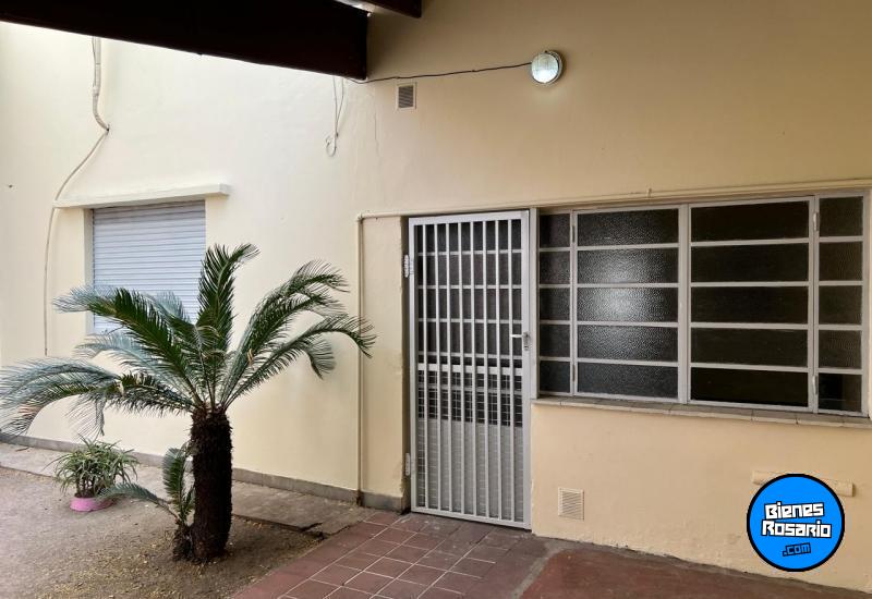 Casas - Rosario -  Alquiler
