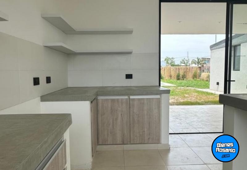 Casas - Roldan - Venta