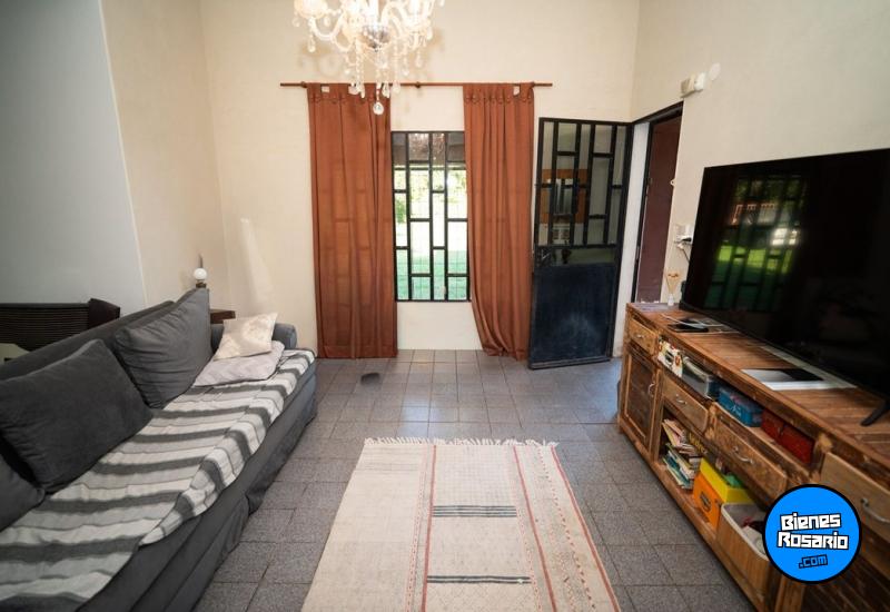 Casas - Rosario -  Alquiler