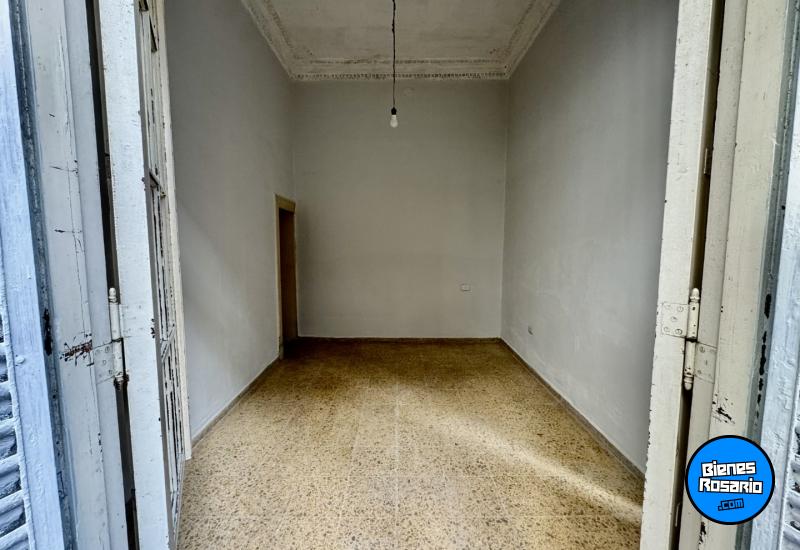 Departamentos de pasillo - Rosario - Venta