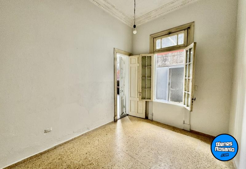Departamentos de pasillo - Rosario - Venta