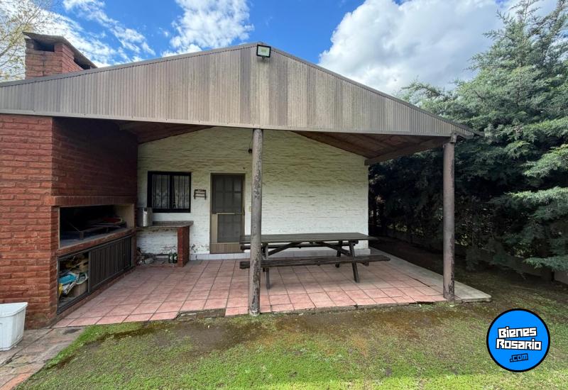 Casas - Funes - Venta