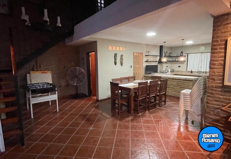Casas - Funes - Venta