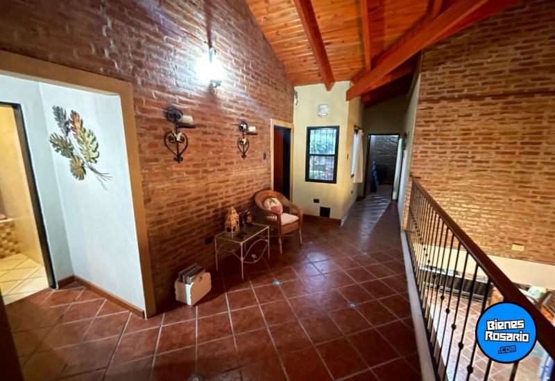 Casas - Funes - Venta