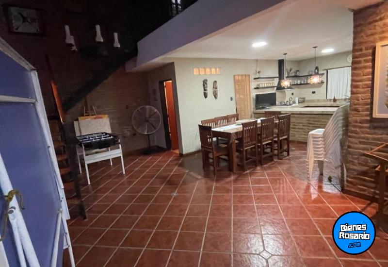 Casas - Funes - Venta