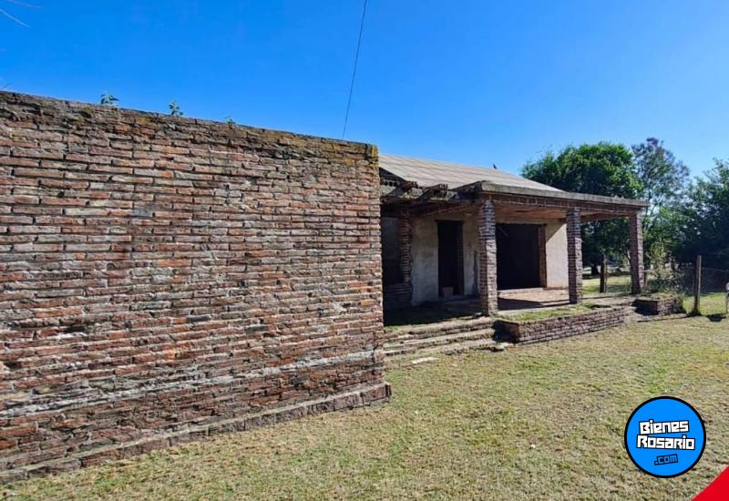 Casas - Uranga - Venta