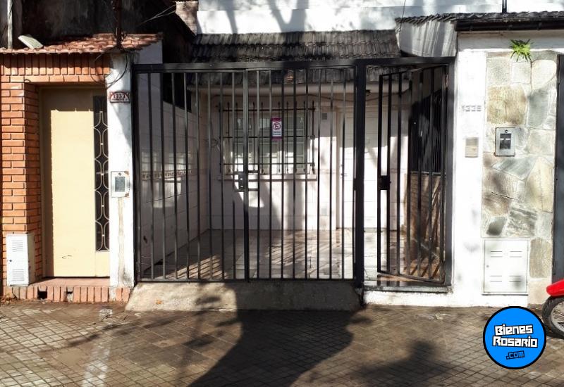 Casas - Rosario -  Alquiler