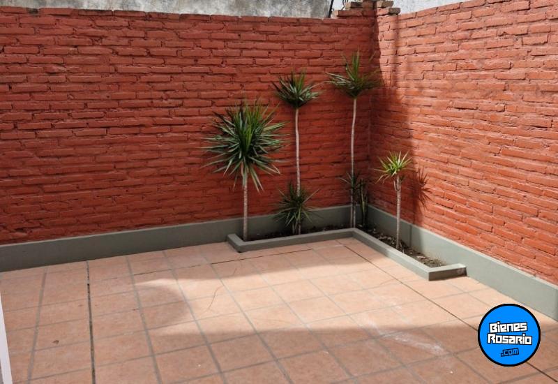 Casas - Rosario -  Alquiler