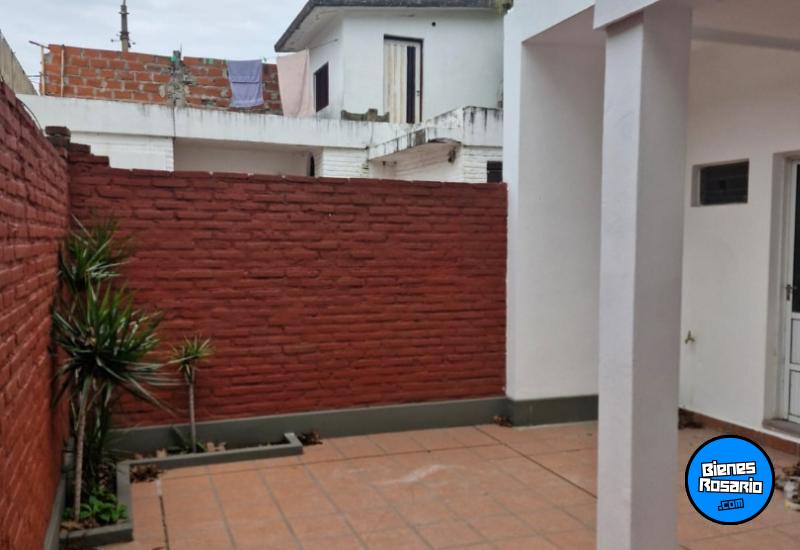 Casas - Rosario -  Alquiler