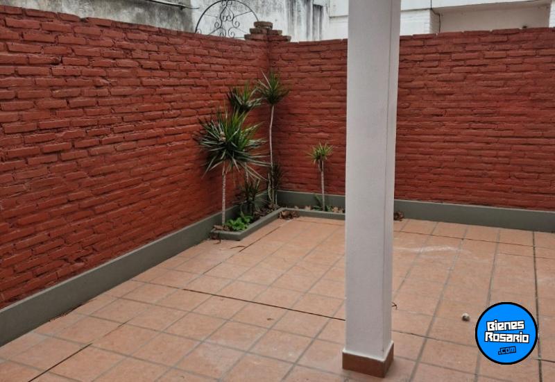 Casas - Rosario -  Alquiler